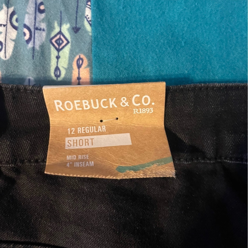 Roebuck & co jean black shorts mid rise 4” inseam new with tags size 12 - Picture 4 of 6